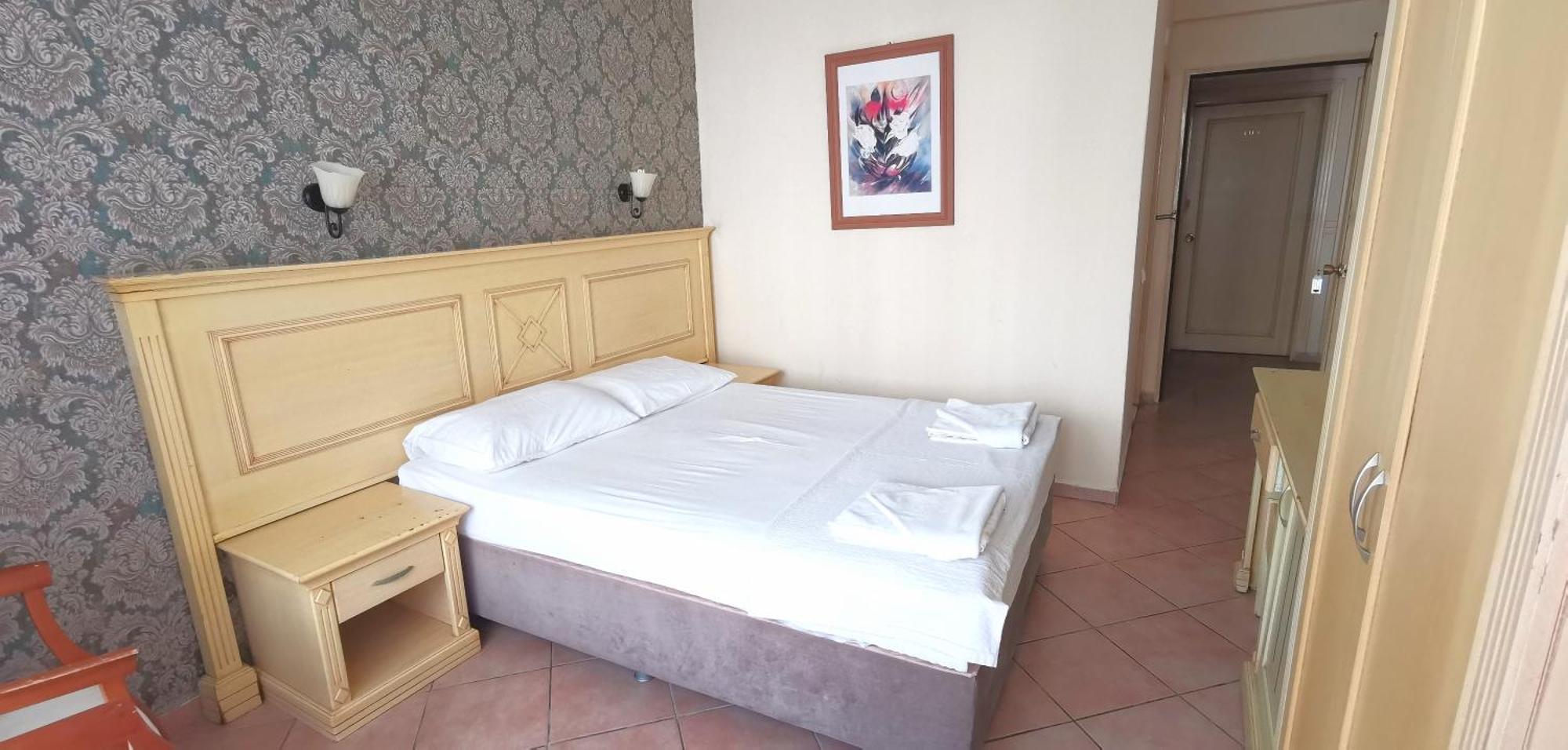 Intermar Hotel Marmaris Buitenkant foto
