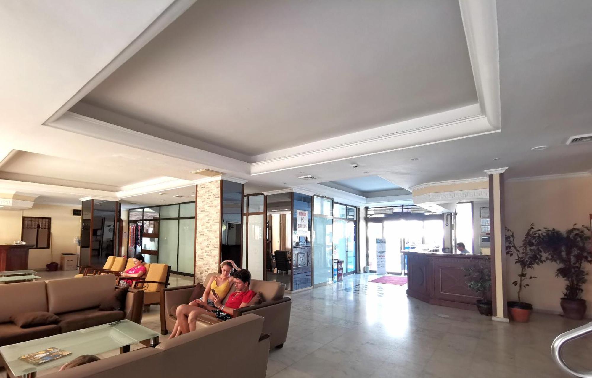 Intermar Hotel Marmaris Buitenkant foto